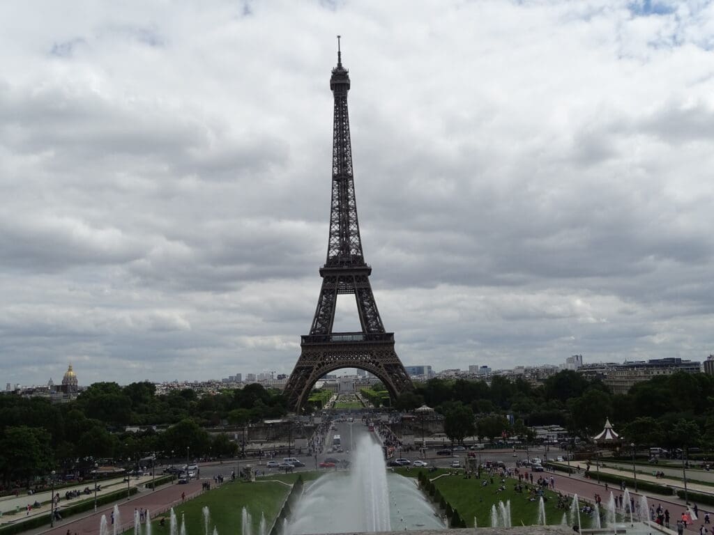 An Evening in Paris - Eiffel Tower