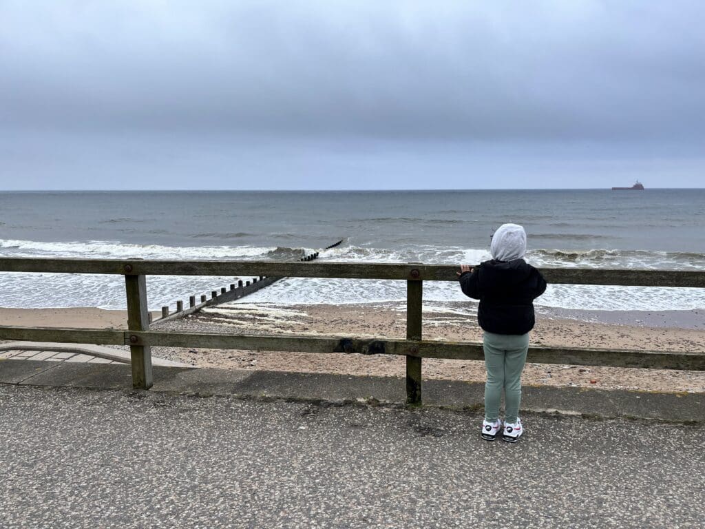 from Glasgow to Aberdeen Beach